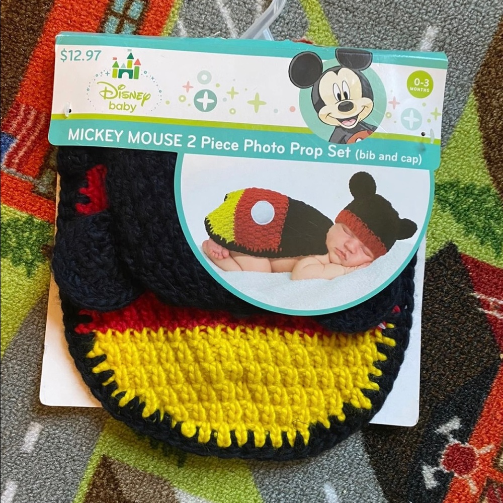 Mickey Mouse Prop Set